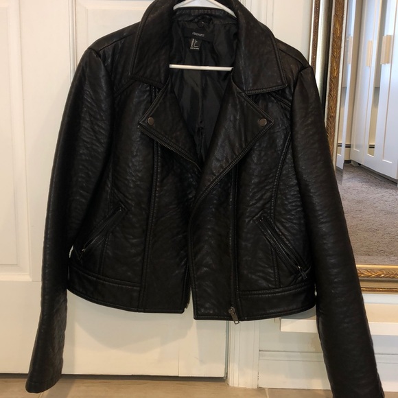 *1 DAY SALE*! Forever 21 black leather jacket - Picture 1 of 4